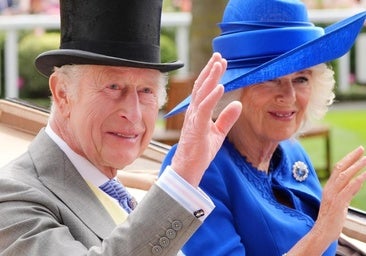 La reina Camilla y Ken Follett, la extraña pareja que no esperabas: «Hago todo lo que puedo para…»