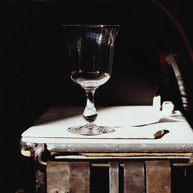 Este portavelas de la colección de Zara Home x la Real Fábrica de Cristales de La Granja cuesta 229 euros y tiene lista de espera.