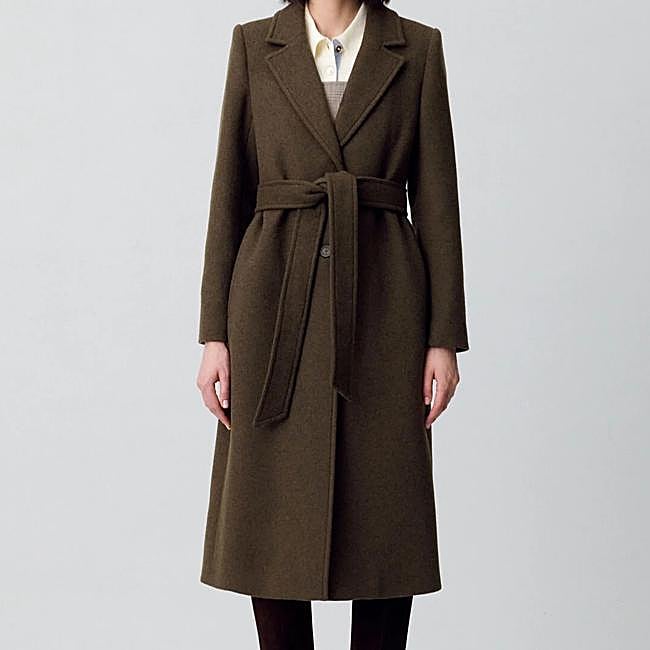 Abrigo de lana estructurado de Claudie Pierlot, 545 euros.