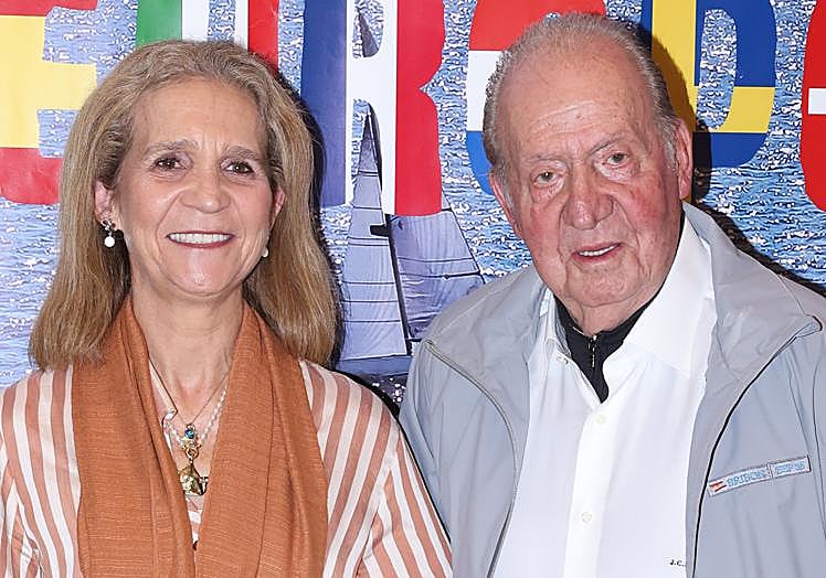 La infanta Elena y el rey Juan Carlos se encuentran en Nueva York, con motivo del Campeonato Internacional de Vela en la categoría 6 metros.