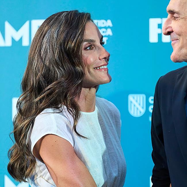 Las ondas de la reina Letizia.