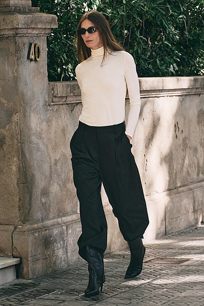 Pantalón bombacho de Massimo Dutti (79,99 euros)