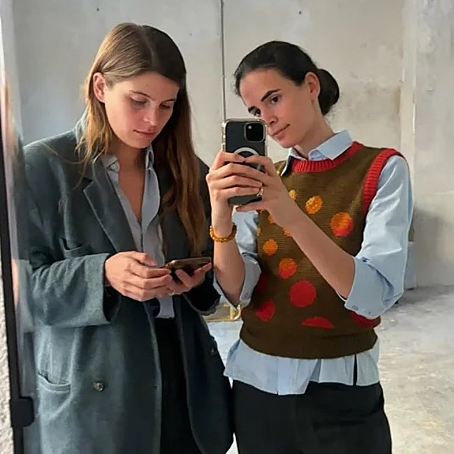 Lucía Entrecanales junto a su socia, Eugenia Gil.