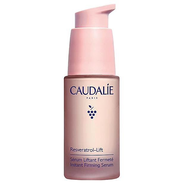 Resveratrol Lift Instant Firming Serum, de Caudalie. Precio: 53 euros.