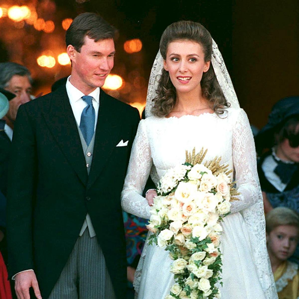 La boda de la princesa Sibila de Luxemburgo, junto a al príncipe Guillermo en Versalles, el 24 de septiembre de 1994.