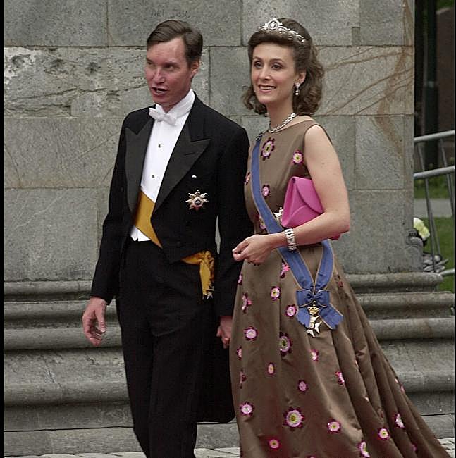 Sibila y Enrique de Luxemburgo durante la boda de Marta Luisa de Noruega, en 2002.