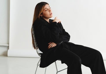 Lauren Izquierdo es periodista y reina del posromance.