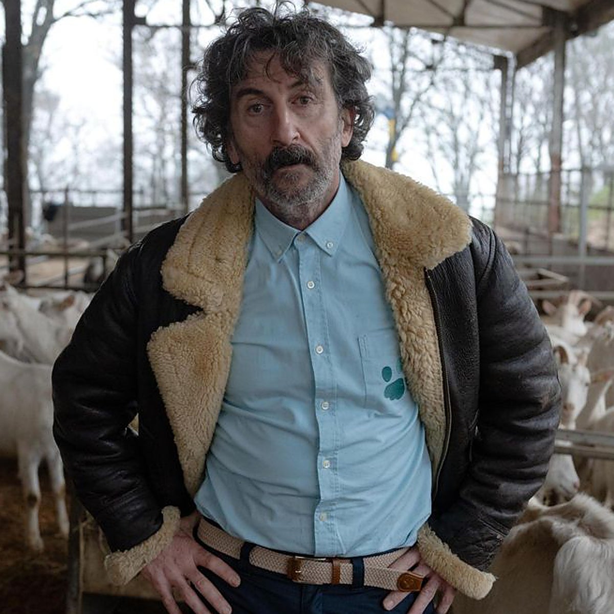 Luis Zahera se pone en la piel de un veterinario rural que debe cambiar de vida por la crisis del campo.