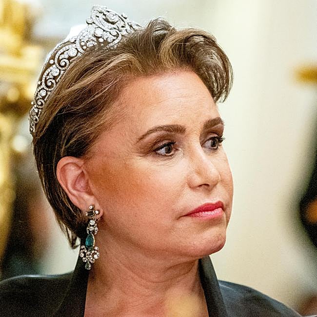 Los pendientes de esmeraldas.