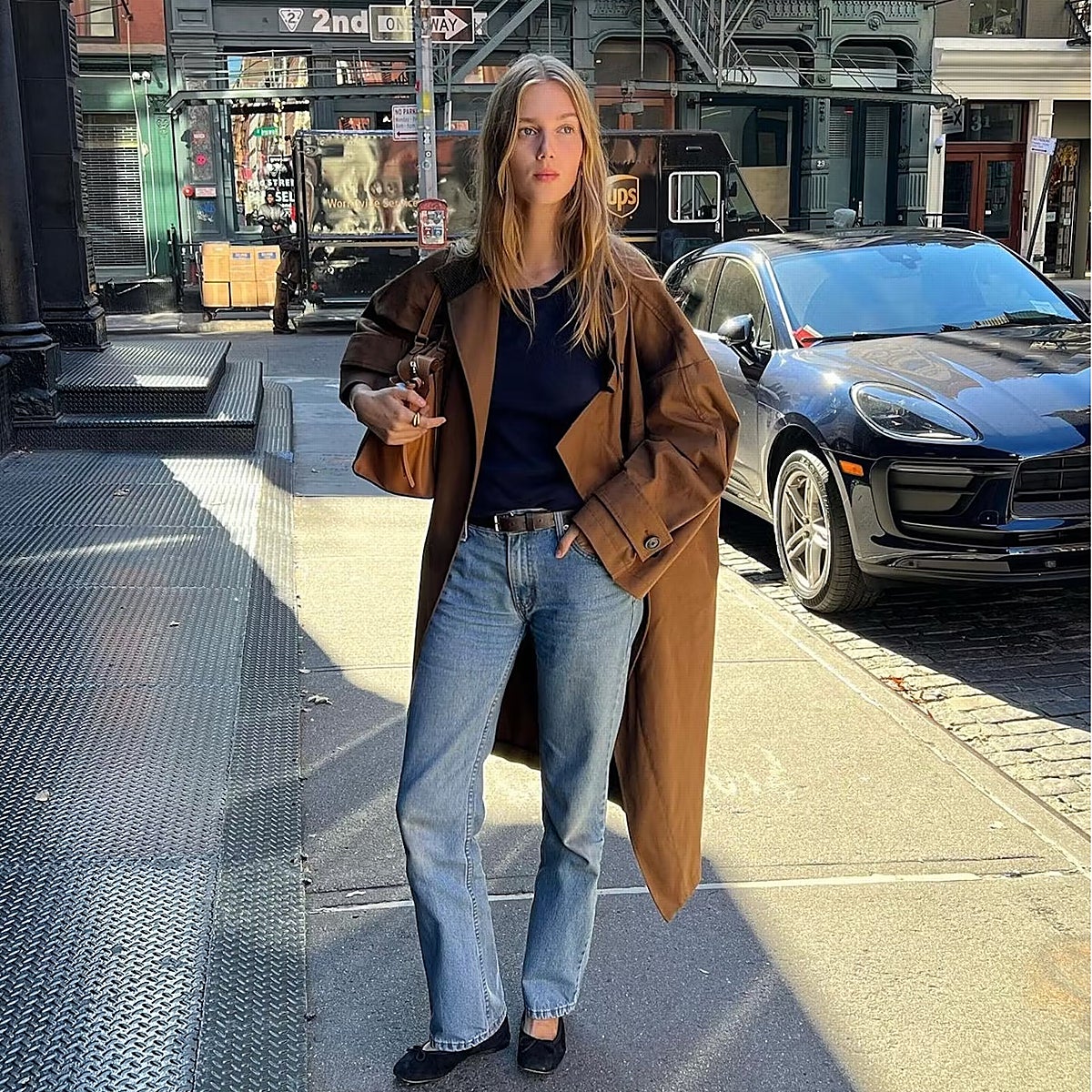 Los vestidos de colores más bonitos, los zapatos que te resolverán todos los looks de otoño y otros básicos totalmente imprescindibles, que llevarás sin parar durante los próximos meses.