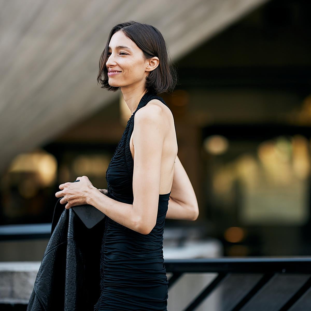 Estos son los trucos y productos para eliminar el acné corporal.