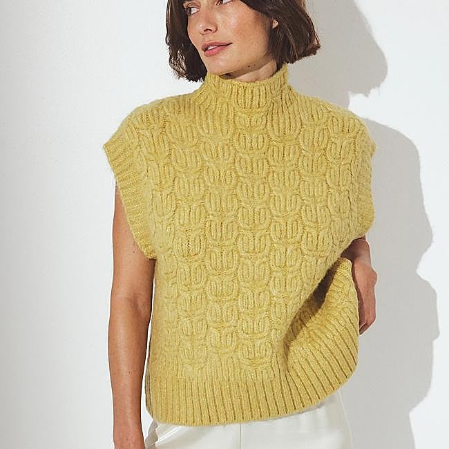 Jersey de manga corta de NA-KD, 49,95 euros.