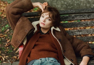 Las compras de Massimo Dutti: vestidos drapeados, zapatos con estampado de leopardo y faldas midi de otoño