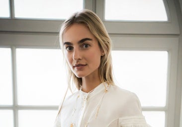 Mujer con la piel cuidada.