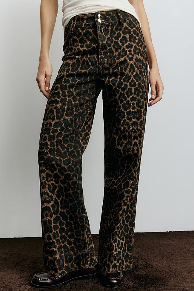 Pantalones estampados de H&M (34,99 euros)