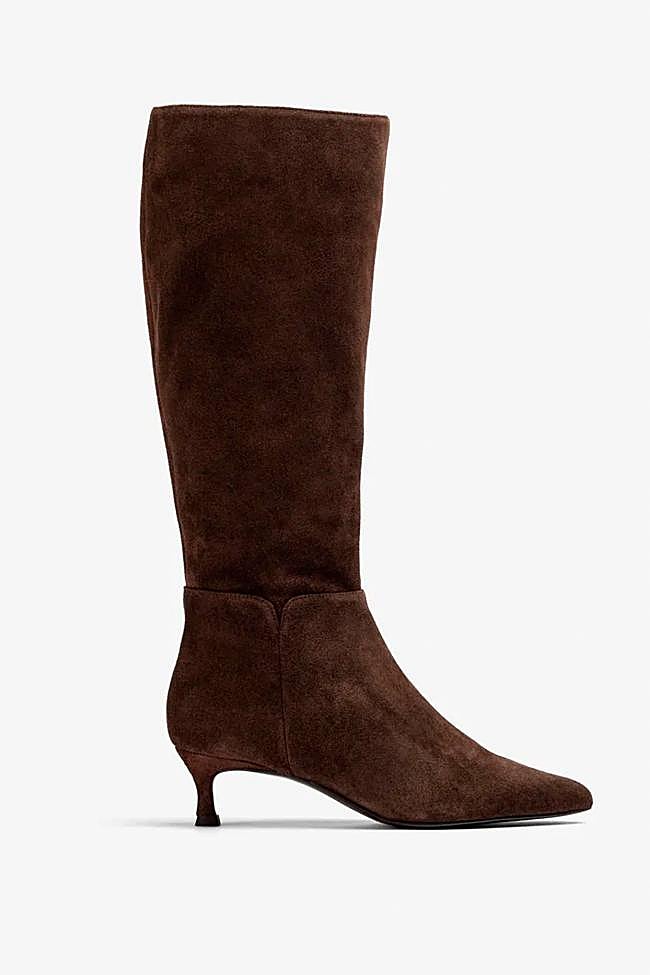 Botas altas con tejido de ante de Unisa.