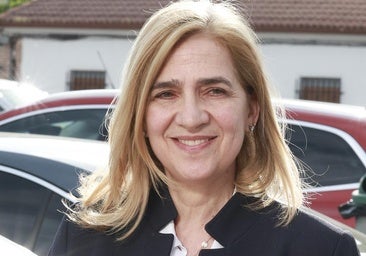 La infanta Cristina debe estar muy feliz con la noticia de que Pablo Urdangarin ha sido convocado para jugar con la selección española.