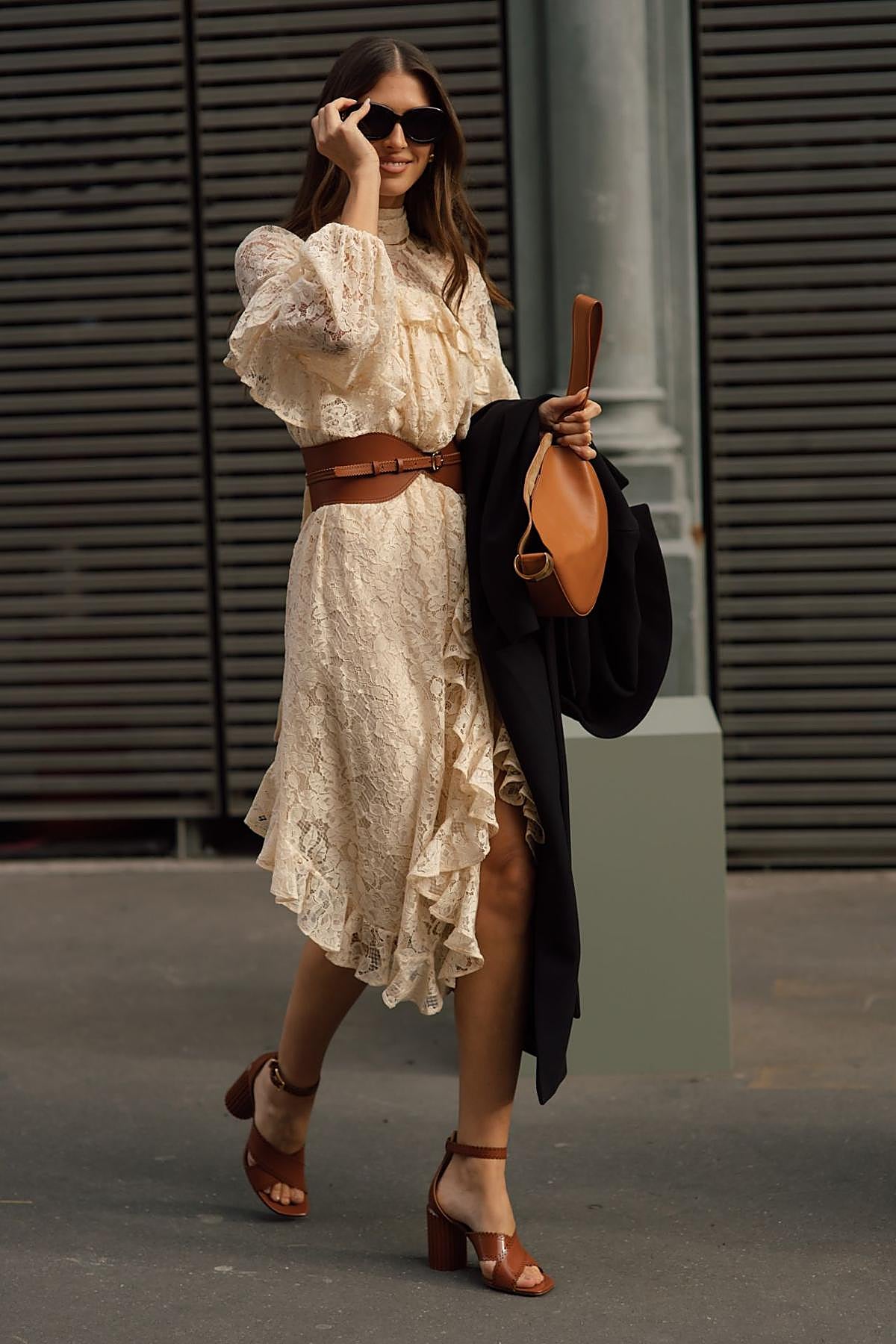 Estilismo de street fashion, en la Semana de la Moda de París.