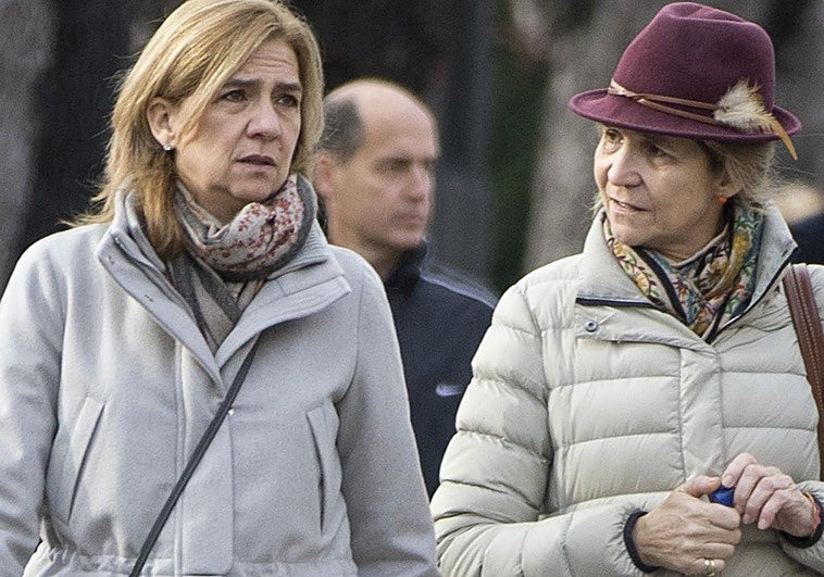 Las infantas Elena y Cristina han vuelto a reaparecer juntas.