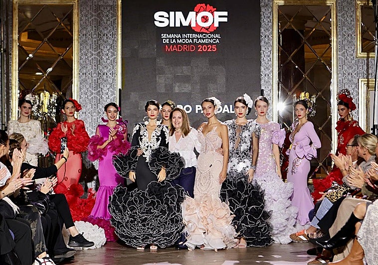 El desfile de Amparo Pardal en la segunda jornada de SIMOF Madrid en el Wellington Hotel & Spa Madrid.