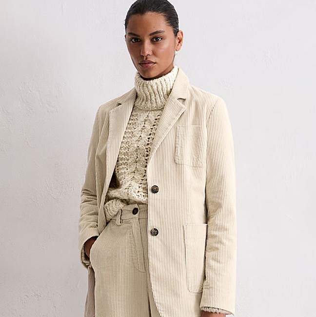 Blazer de pana blanca de Marc O'Polo, 279,95 euros.