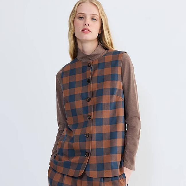 Chaleco de mujer sastrero combinado (25€)