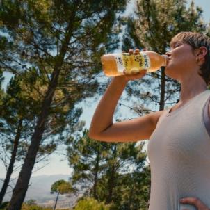 Tres sabores, tres momentos para hidratarte cuando practicas deporte