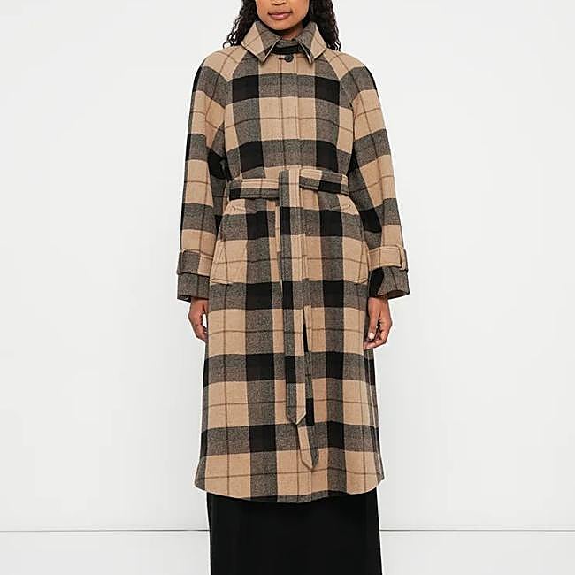 Abrigo de cuadros de Tommy Hilfiger, 599,95 euros.