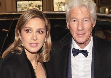 Alejandra y Richard Gere están viviendo con un pie en españa y otro en estados Unidos.
