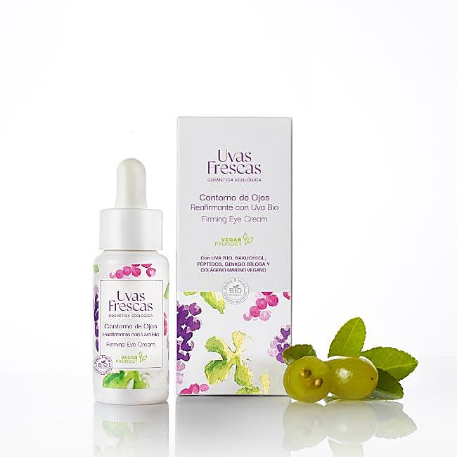 Contorno de Ojos de Uvas Frescas.
