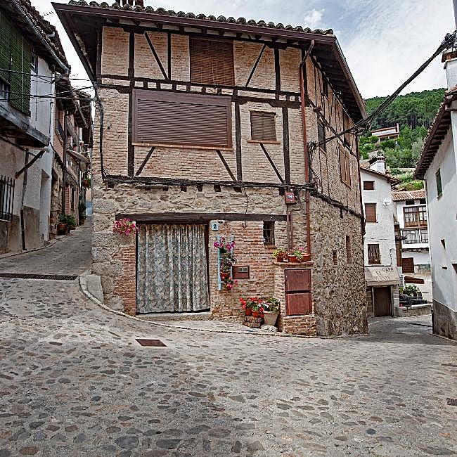 Guisando no ha sucumbido a la modernidad.