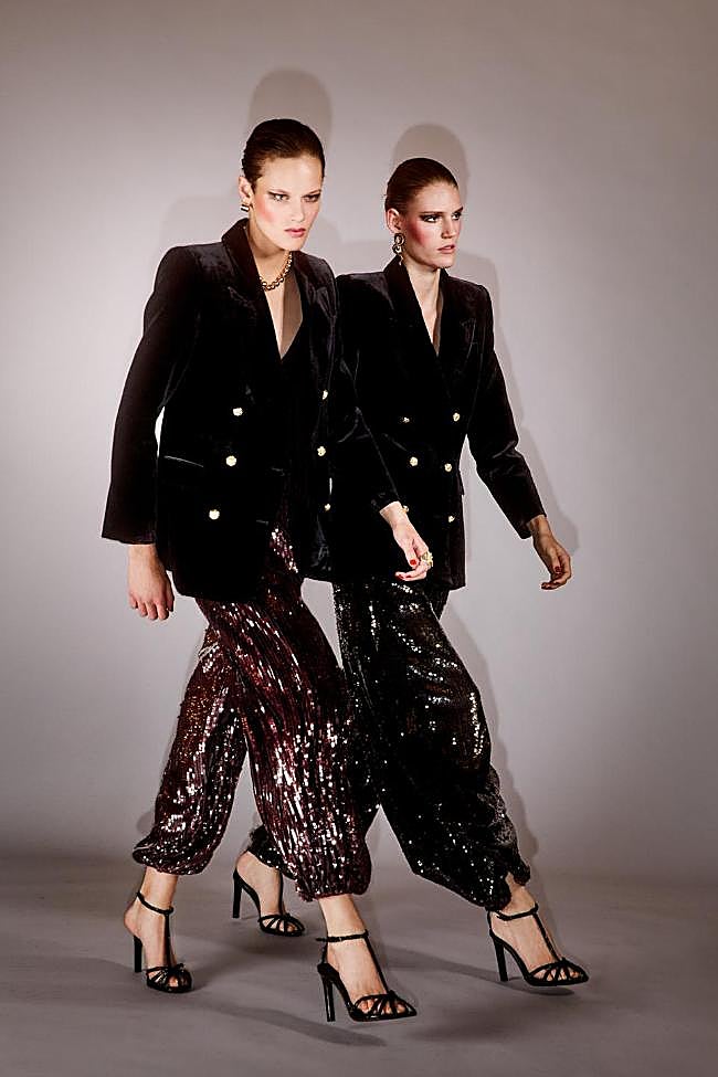 Pantalón con lentejuelas de Zara (69,99 euros)