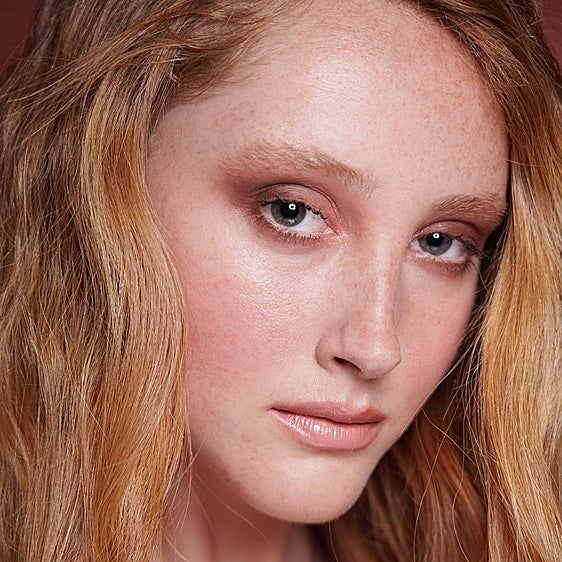 Estoy obsesionada con este nuevo colorete 3 en 1 de Zara, favorecedor y low cost