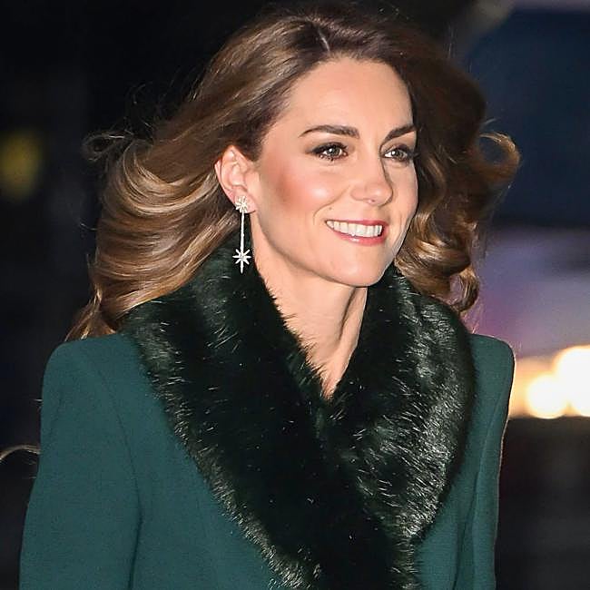 Los pendientes Tsar Star de Robinson Pelham.