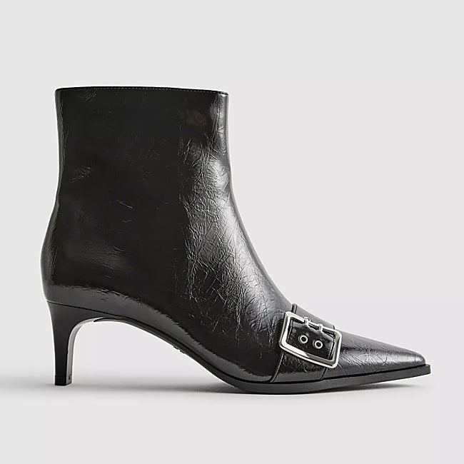 Botines negros de Primark (26 euros)