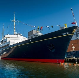 Visitamos el HMY Britannia: el barco con el que Isabel II viajó a 135 países y era el único lugar en el que verdaderamente podía relajarse