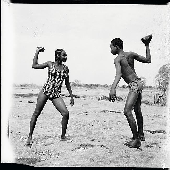 Fotografía tomada por el artista Malick Sidibé en Bamako (Mali), en 1976.