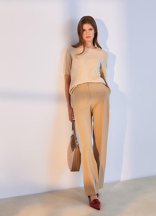 Imagen - Pantalones de vestir rectos en tono beige