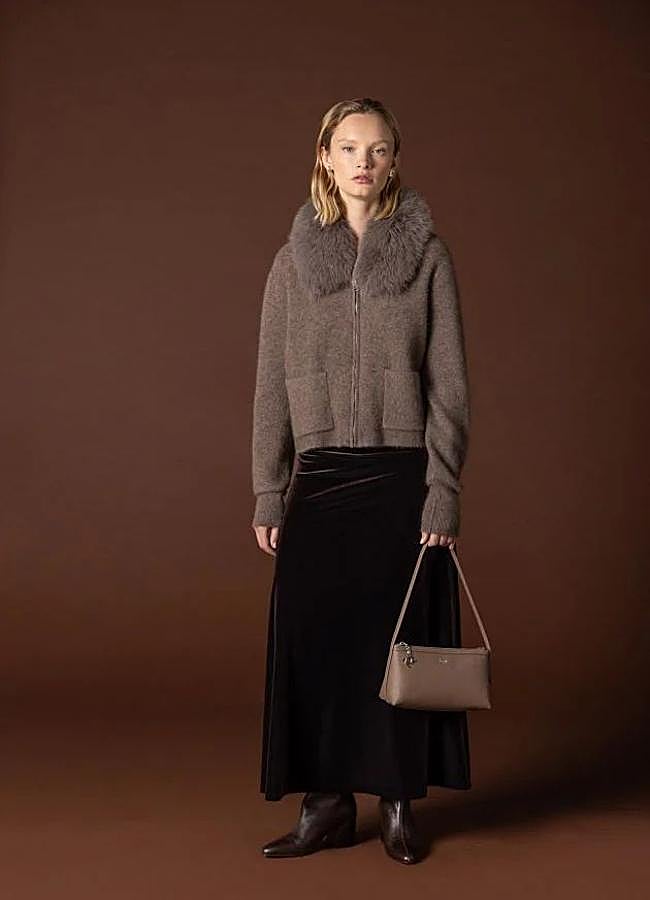 Imagen - Falda de terciopelo midi marrón chocolate