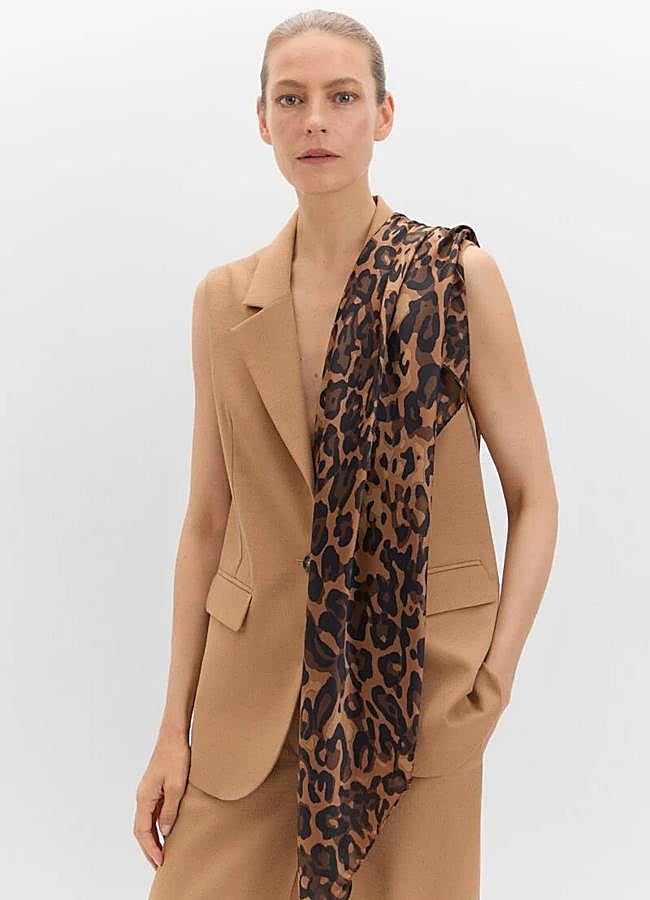 Imagen - Pañuelo estampado leopardo (14,99€)