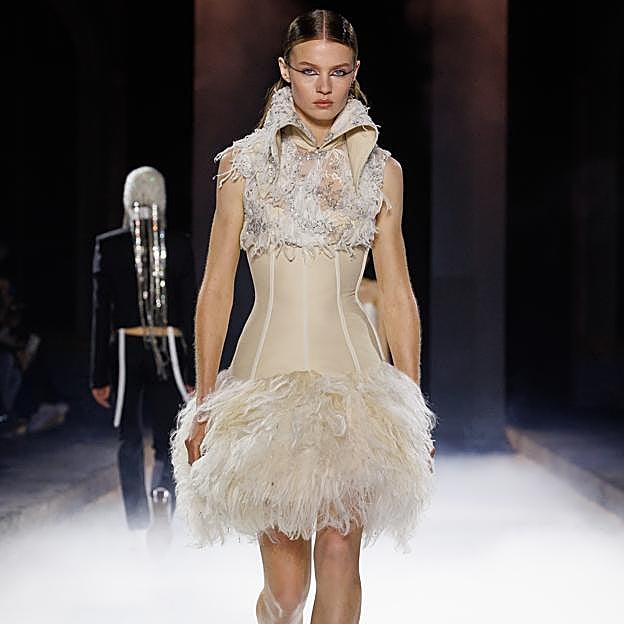 Imagen principal - Alexander McQueen, JW Anderson y Vaquera.