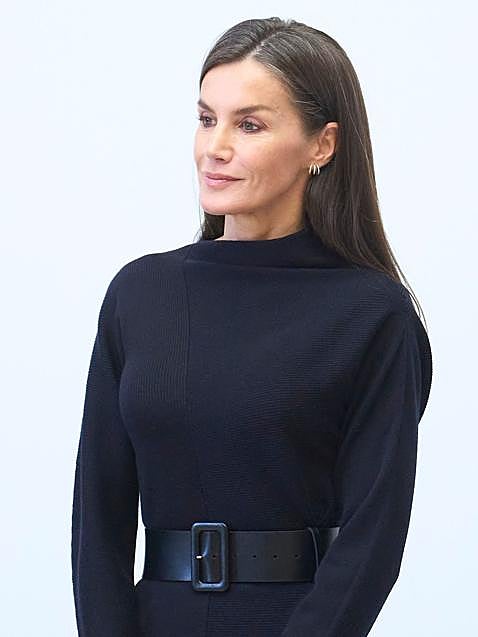 Imagen - La reina Letizia con cintura ajustada. Foto: Gtres.