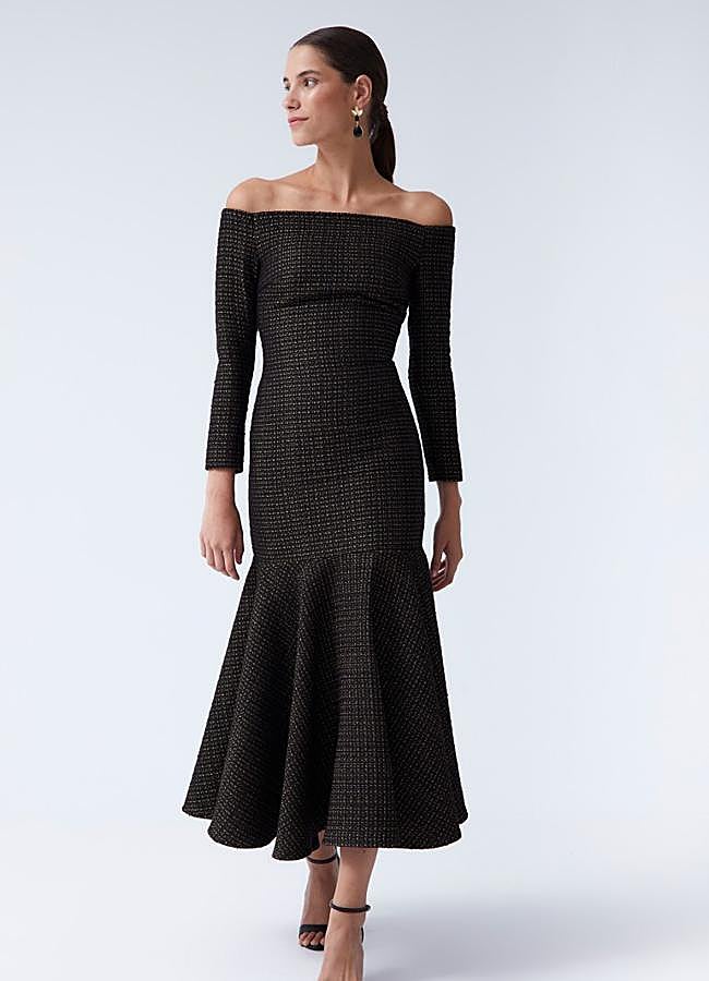 Imagen - Vestido midi ajustado con hombros al aire de Coosy.