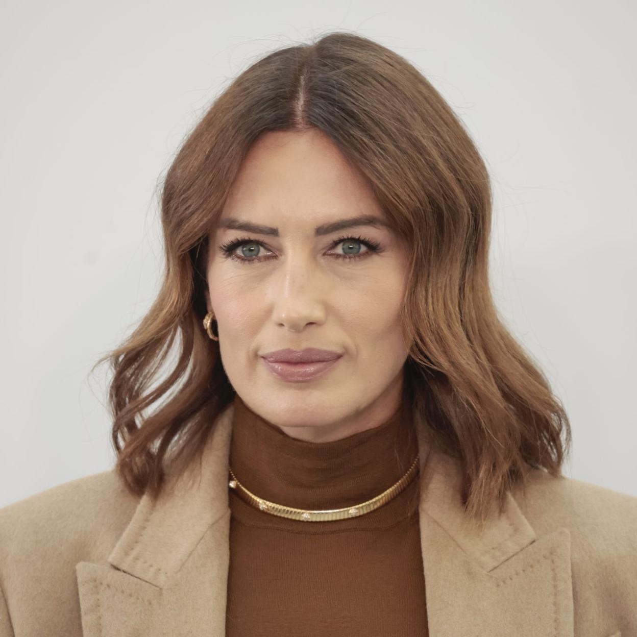 Nieves Álvarez antes de su cambio de look.