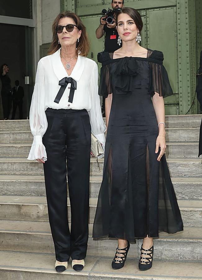 Imagen - Carolina de Mónaco y Carlota Casiraghi en un evento en París en 2019. / GTRES
