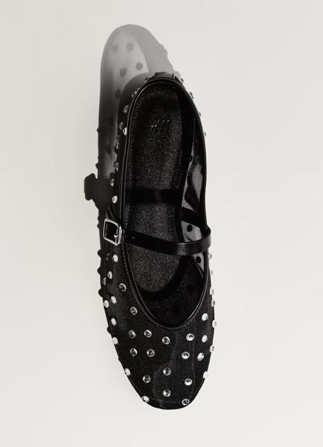 Imagen - Zapatos con pulsera de H&M (39,99 euros)