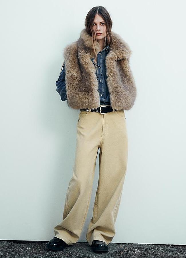 Imagen - Pantalón relaxed oversize pana tiro medio (19,99€)/ ZARA