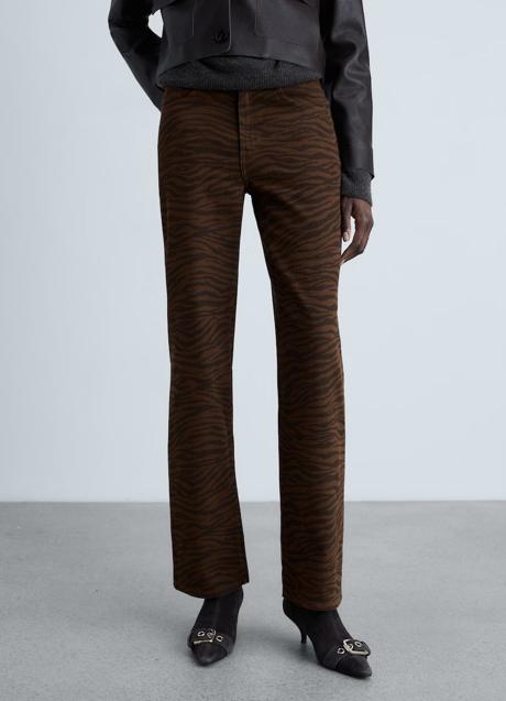 Imagen - Pantalón estampado de Mango (39,99 euros)