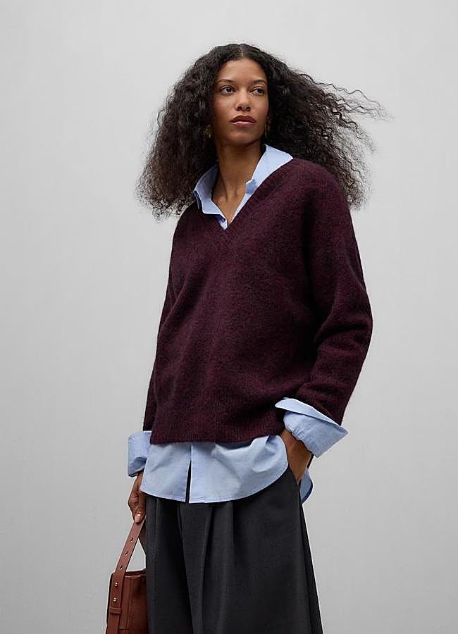 Imagen - Jersey burdeos de alpaca con escote de pico