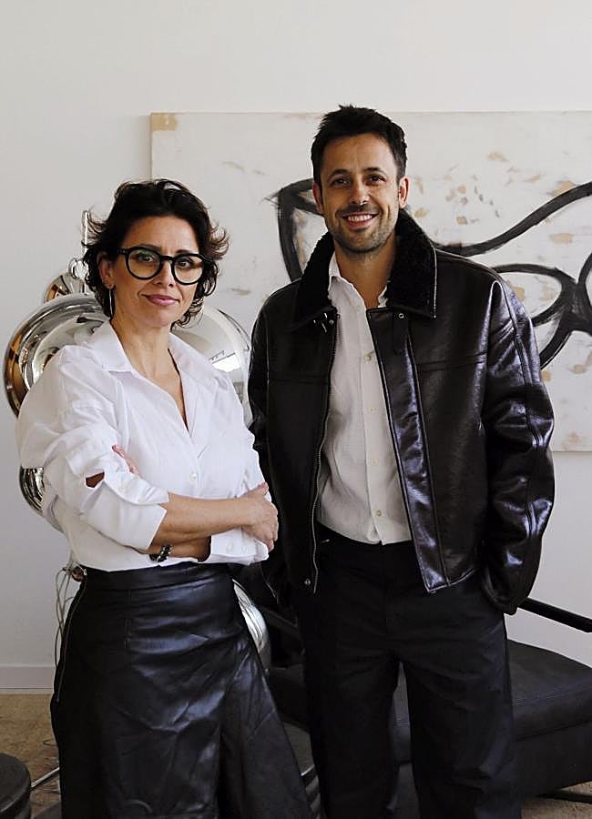 Imagen - Pablo Chico de Guzmán, cuarta generación de Hispanitas, y Rocío Fernández, directora de diseño. 